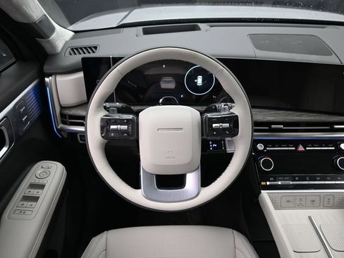 Used 2025 Hyundai Santa Fe Calligraphy image 20