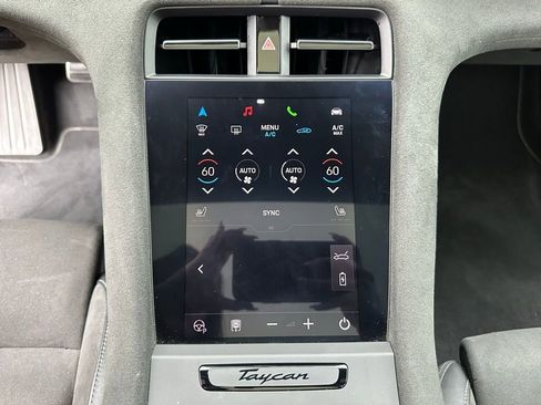 Used 2024 Porsche Taycan GTS image 29