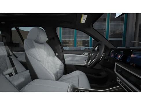 Used 2026 BMW X5 sDrive40i w/ Premium Package RWD image 9