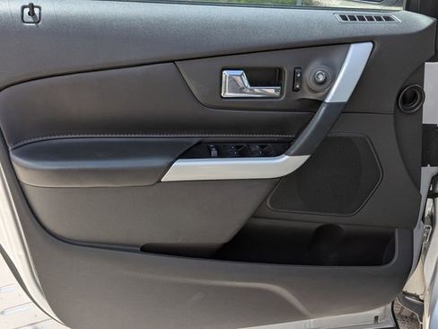 Used 2014 Ford Edge SEL w/ Equipment Group 205A FWD image 10