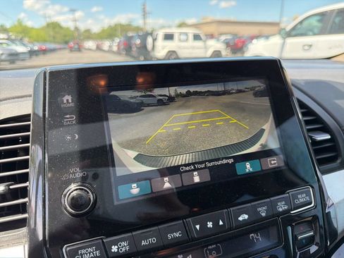 Used 2021 Honda Odyssey Touring image 21