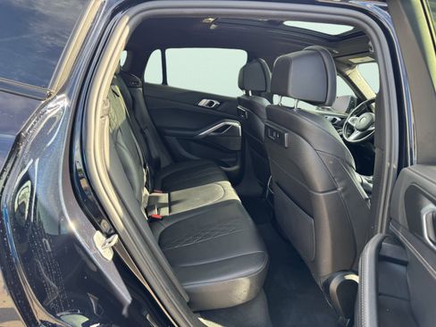 Used 2023 BMW X6 xDrive40i w/ M Sport Package image 30