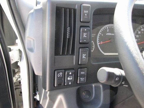 New 2023 Chevrolet Low Cab Forward 5500XD RWD image 24