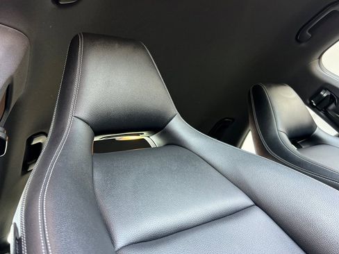 Used 2018 Mercedes-Benz CLA 250 image 16
