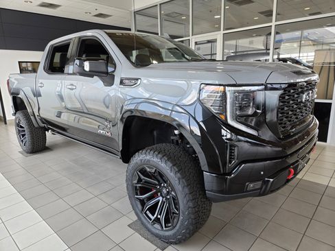 New 2025 GMC Sierra 1500 AT4 w/ AT4 Premium Package image 1