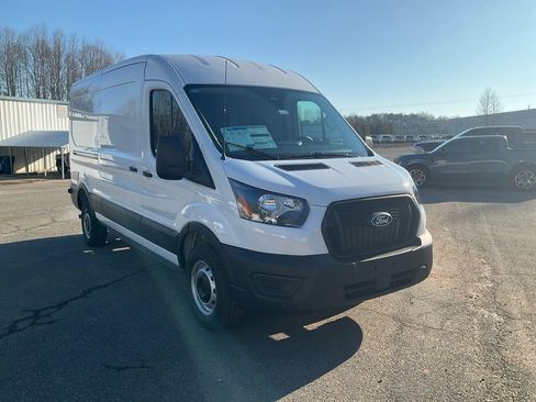 New 2026 Ford Transit 250 148 Medium Roof RWD image 3