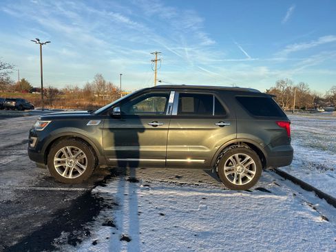 Used 2016 Ford Explorer Limited w/ Equipment Group 301A image 12