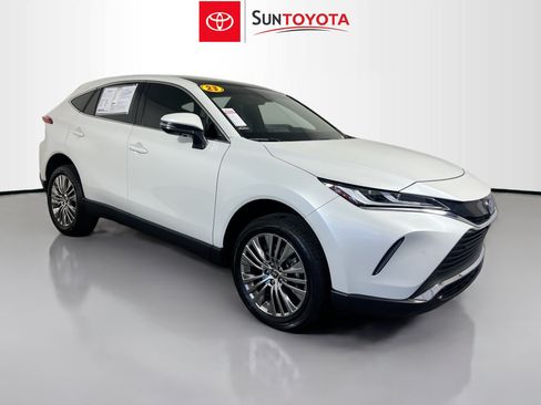 Used 2023 Toyota Venza Limited AWD/4WD image 1
