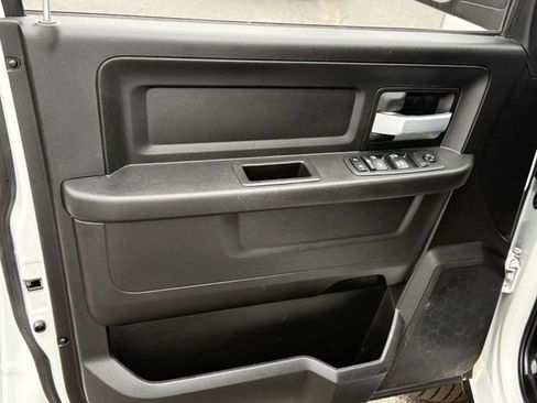 Used 2019 RAM 3500 Tradesman image 31