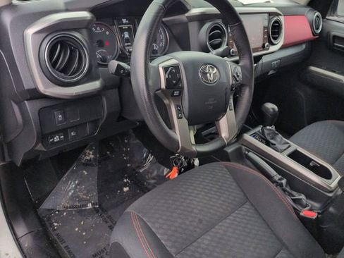 Certified 2023 Toyota Tacoma SR5 image 10