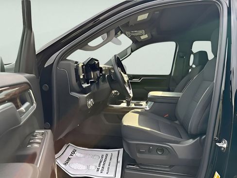 Used 2025 GMC Sierra 1500 Elevation image 20