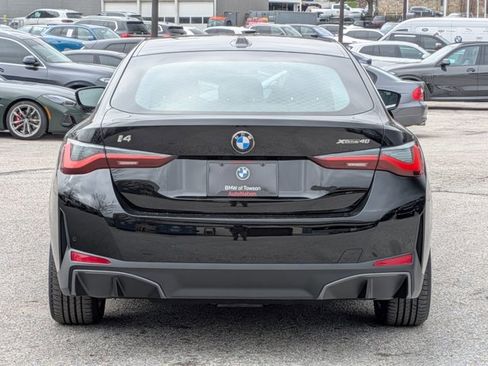 New 2026 BMW i4 xDrive40i image 7
