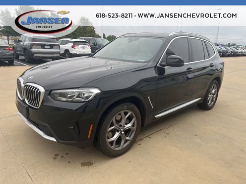 Used 2023 BMW X3 xDrive30i w/ Premium Package image 3
