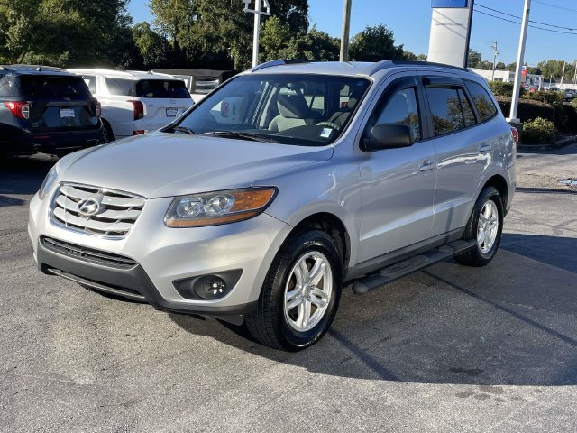 Used 2010 Hyundai Santa Fe GLS FWD image 3