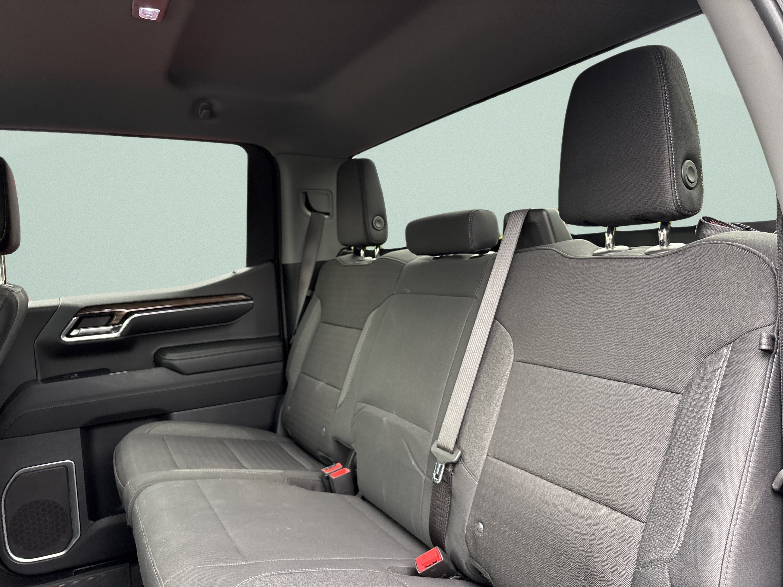 Used 2024 Chevrolet Silverado 1500 LT AWD/4WD image 17
