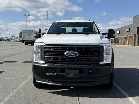 New 2025 Ford F550 4x4 Crew Cab Super Duty image 6