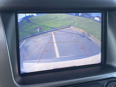 Used 2018 Chevrolet Tahoe LT image 35