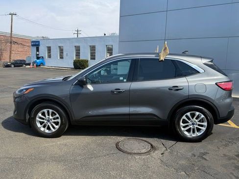 Certified 2022 Ford Escape SE w/ Convenience Package image 4