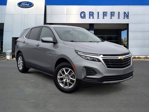 Used 2024 Chevrolet Equinox LT image 1