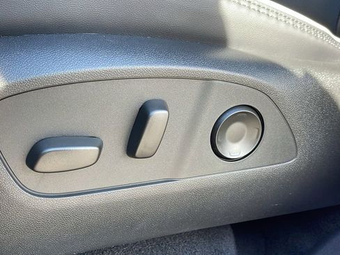 New 2026 GMC Acadia Denali w/ Super Cruise Package image 11