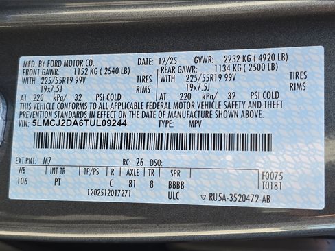 New 2026 Lincoln Corsair Reserve image 37