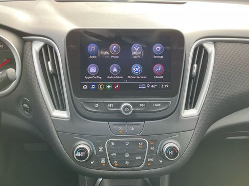 Used 2024 Chevrolet Malibu LT image 11