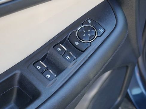 Used 2024 Ford Edge SEL w/ Convenience Package AWD/4WD image 14