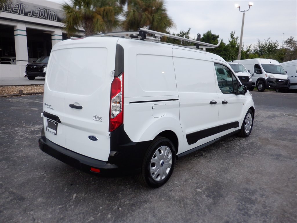 Used 2022 Ford Transit Connect XL FWD image 6