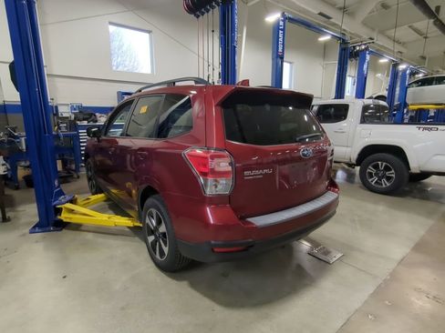 Used 2018 Subaru Forester 2.5i Premium image 6