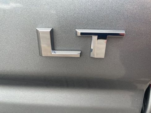 Used 2023 Chevrolet Silverado 1500 LT image 8