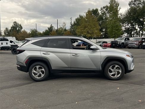 Used 2022 Hyundai Tucson SEL w/ Cargo Package image 13