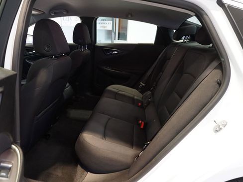 Certified 2022 Chevrolet Malibu LS image 11