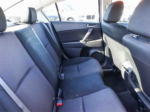 Used 2013 MAZDA MAZDA3 i Sport image 20