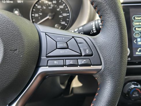 Used 2024 Nissan Kicks SR FWD image 27