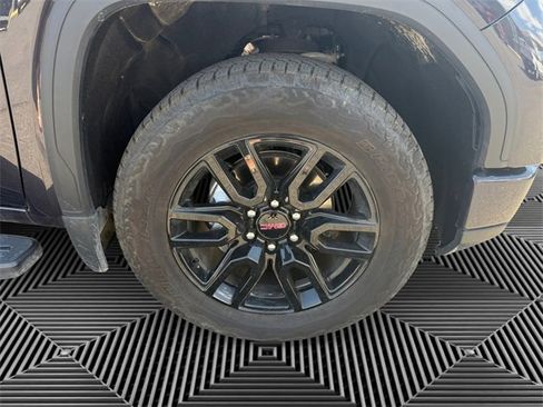 Used 2022 GMC Sierra 1500 Elevation image 10