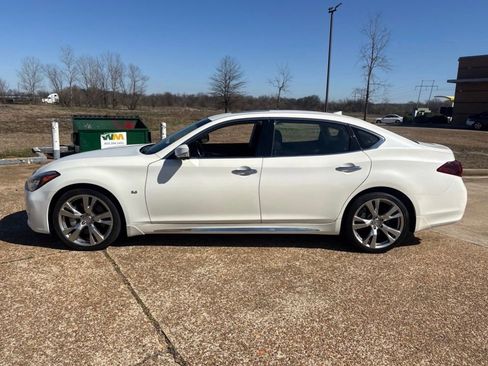 Used 2019 INFINITI Q70 L 5.6 w/ Sensory Package image 8