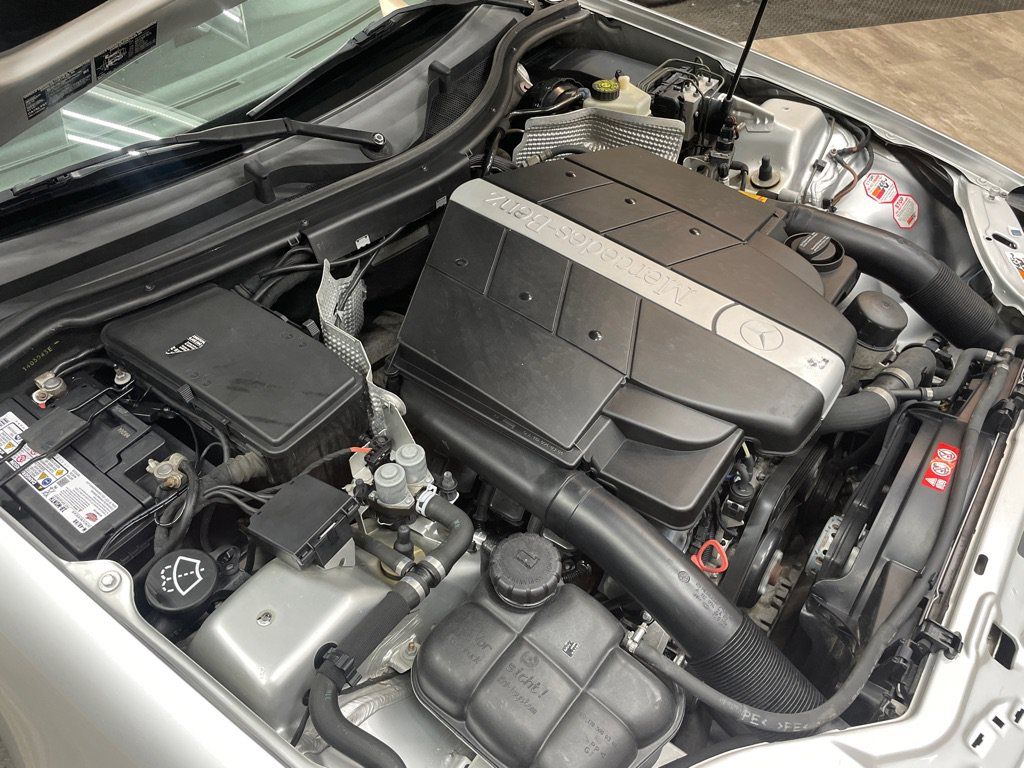 Used 2004 Mercedes-Benz SLK 320 image 40