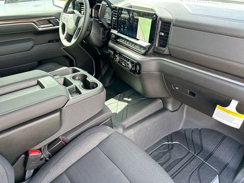 New 2026 Chevrolet Silverado 1500 LT w/ Convenience Package II image 10