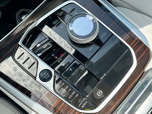 New 2026 BMW X5 sDrive40i w/ Executive Package RWD image 29