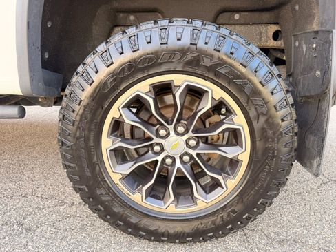 Used 2019 Chevrolet Colorado ZR2 AWD/4WD image 37