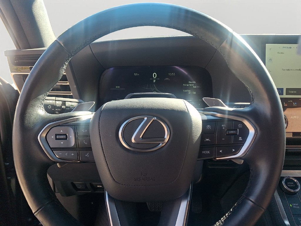 Used 2024 Lexus GX 550 w/ Accessory Package (2T) AWD/4WD image 20