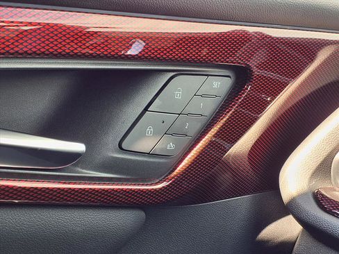 Used 2024 Chevrolet Traverse RS w/ LPO, Floor Liner Package image 25