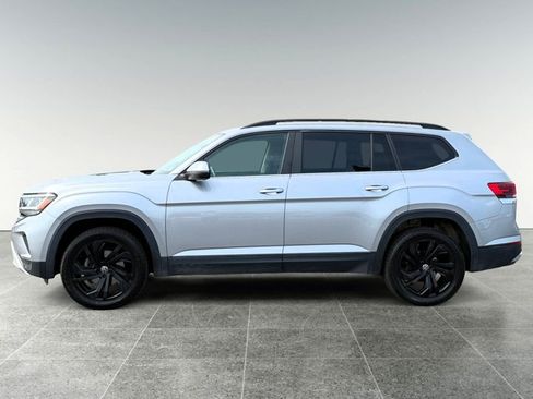 Used 2022 Volkswagen Atlas SE w/ Panoramic Sunroof Package AWD/4WD image 2