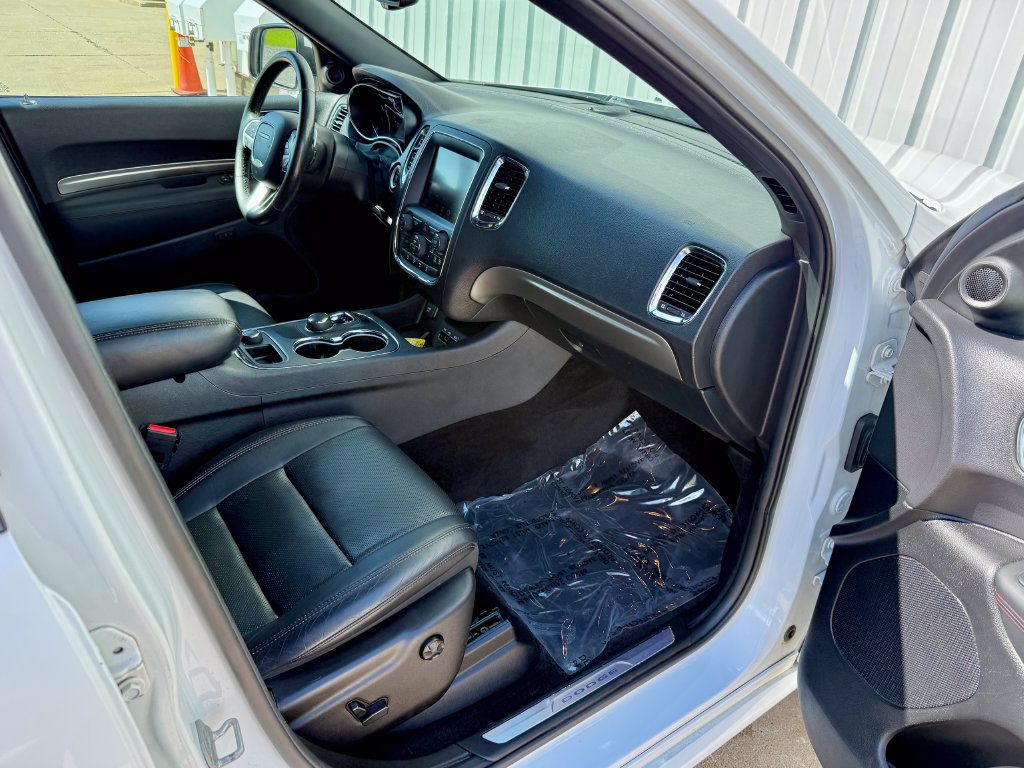 Used 2014 Dodge Durango R/T w/ Technology Group AWD/4WD image 22