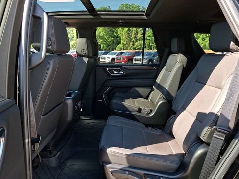 Used 2023 Chevrolet Tahoe High Country AWD/4WD image 11