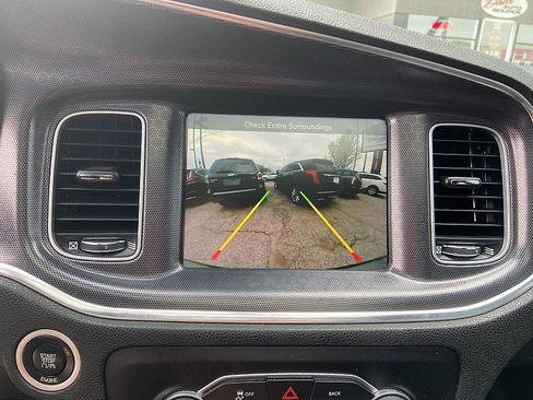 Used 2015 Dodge Charger SXT w/ AWD Plus Group image 16