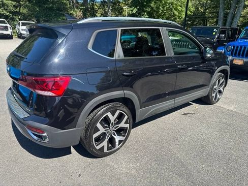 Used 2022 Volkswagen Taos SEL AWD/4WD image 5