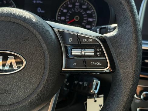 Used 2020 Kia Optima LX FWD image 24