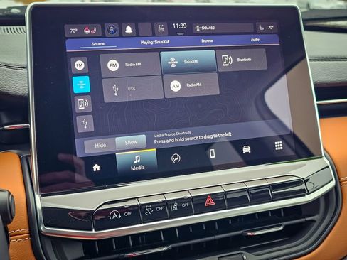 Certified 2022 Jeep Compass Limited image 22