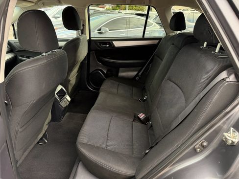 Used 2019 Subaru Outback 2.5i Premium AWD/4WD image 15